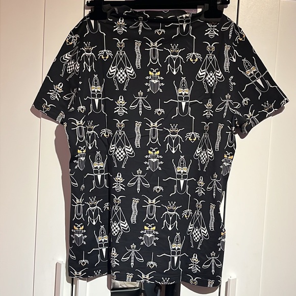 FENDI SÚPER BUGS T-SHIRT SIZE LARGE BRAND NEW - Picture 5 of 6